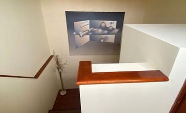 Venta Casa 3 Dormitorios. Parque - Pileta. Cochera