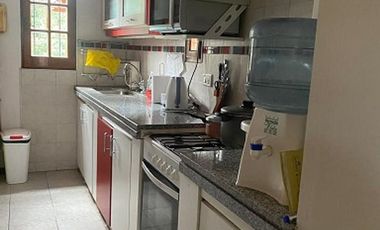 Venta Casa 3 Dormitorios. Parque - Pileta. Cochera