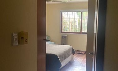Venta Casa 3 Dormitorios. Parque - Pileta. Cochera