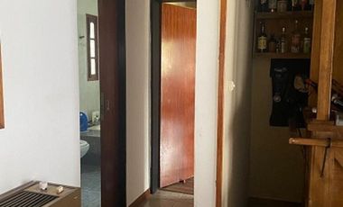 Venta Casa 3 Dormitorios. Parque - Pileta. Cochera