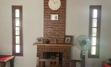 Venta Casa 3 Dormitorios. Parque - Pileta. Cochera