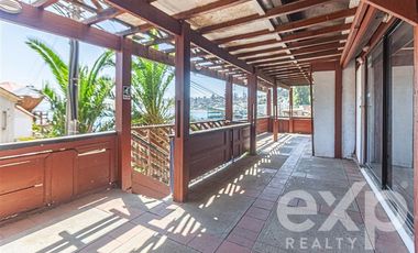 Local Comercial en Venta en Caleta Higuerillas