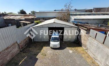 Casa en Venta en Martín de Poveda / Constantino