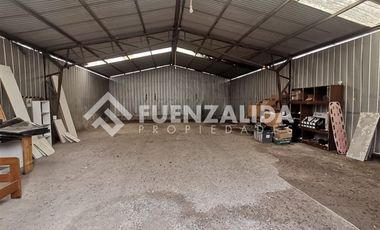 Casa en Venta en Martín de Poveda / Constantino