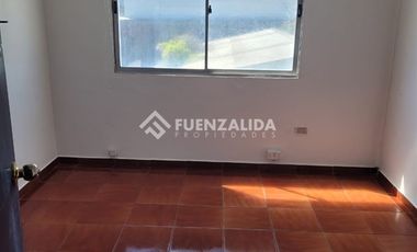 Casa en Venta en Martín de Poveda / Constantino