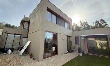 Casa en Venta en San Pedro de la Paz, Sector Catirai, Condominio Catirai