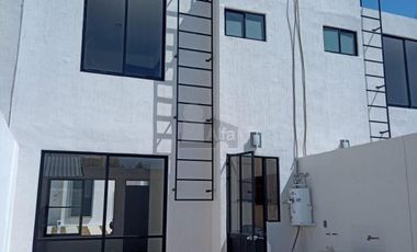 Casa sola en renta en Villas del Pedregal III, Morelia, Michoacán
