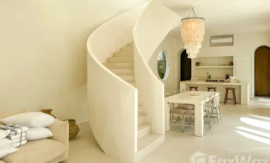 2 Bedroom Villa for rent in Kerobokan, Bali