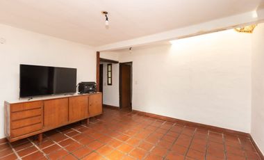 VENTA QUINTA 5 AMB C.PILETA EN LUJAN-PERMUTA-