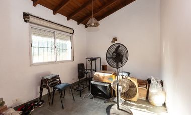 VENTA QUINTA 5 AMB C.PILETA EN LUJAN-PERMUTA-