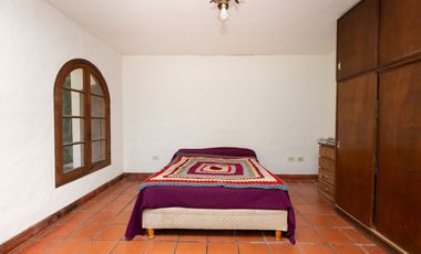 VENTA QUINTA 5 AMB C.PILETA EN LUJAN-PERMUTA-