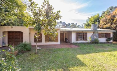 VENTA QUINTA 5 AMB C.PILETA EN LUJAN-PERMUTA-