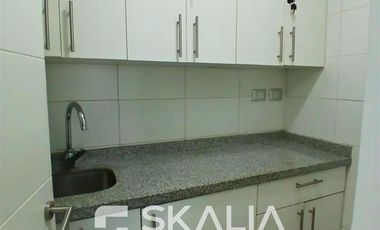 Oficina en Arriendo en CHACABUCO 400, Latín Capital