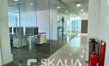 Oficina en Arriendo en CHACABUCO 400, Latín Capital