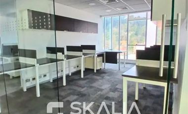 Oficina en Arriendo en CHACABUCO 400, Latín Capital