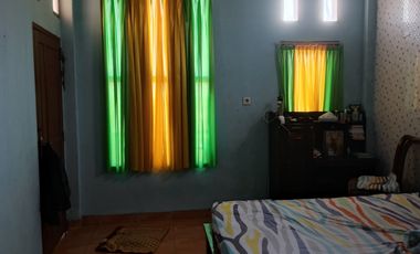 Jual Rumah Kokoh 3 Lantai Tengah Kota Makassar