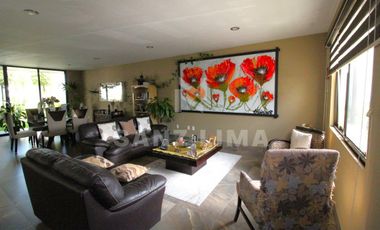 PUNTARENA RESIDENCIAL: DISFRUTA ESTA BELLA PROPIEDAD CON FINOS ACABADOS.