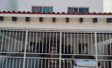 CASA EN VENTA  EN TLAJOMULCO DE ZÚÑIGA FRACCIONAMIENTO BONANZA