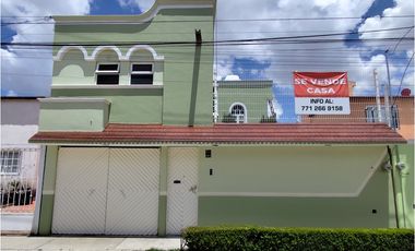 Se vende casa en la colonia ISSSTE en Pachuca.