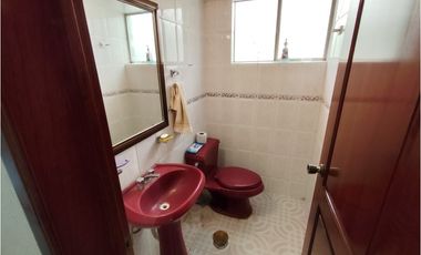 Se vende casa en la colonia ISSSTE en Pachuca.