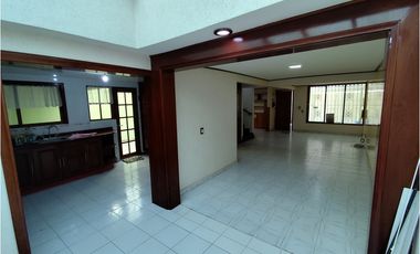 Se vende casa en la colonia ISSSTE en Pachuca.