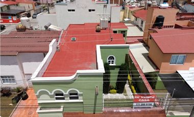 Se vende casa en la colonia ISSSTE en Pachuca.