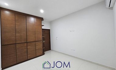 Casa en Privada Acanto
