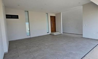 Casa en Acanto Residencial
