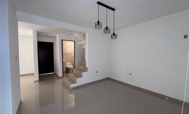 Se vende casa en Country Álamos