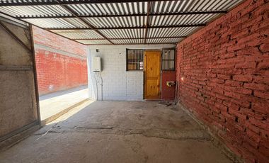 SE VENDE EXCELENTE  CASA 2D/1B, PUDAHUEL, CON SUBSIDIO