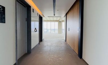 RENTA DE OFICINA EN TORRE ELEMENTA EN LOMAS DE ANGELOPOLIS IDEAL PARA CORPORATIVOS,  FRANQUICIAS,ASEGURADORAS,