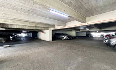 VENTA ESTACIONAMIENTO SANTIAGO