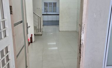 Villa Mutiara Palace