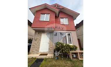 Venta impecable casa en Brisa del Sol