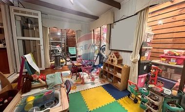 Venta impecable casa en Brisa del Sol