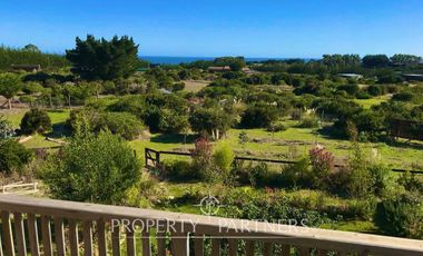 Pichilemu, Casa Jardín en el Pangal