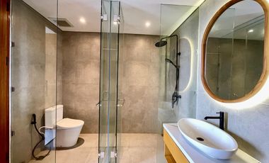 Villa Mewah Lokasi Premium Di Canggu, Dekat Pantai Batu Bolong