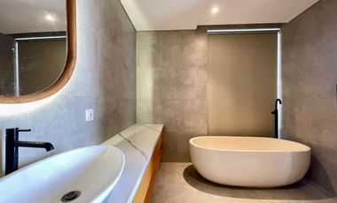 Villa Mewah Lokasi Premium Di Canggu, Dekat Pantai Batu Bolong