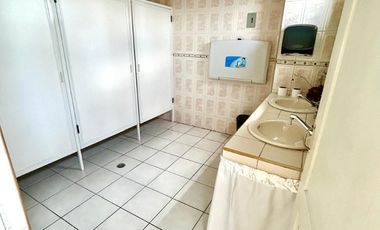 EDIFICIO EN VENTA EN IMPORTANTE AVENIDA EN SAN NICOLAS DE LOS GARZA