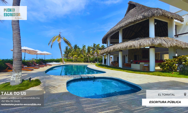 Villa de Lujo Frente al Mar