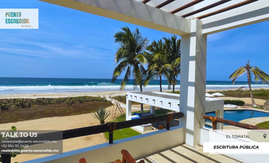 Villa de Lujo Frente al Mar