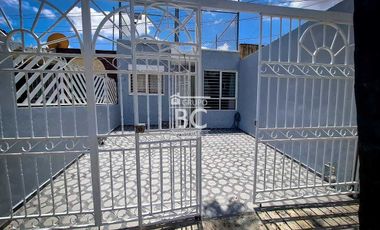 Casa en venta , Parques santa cruz del valle , Tlaquepaque.