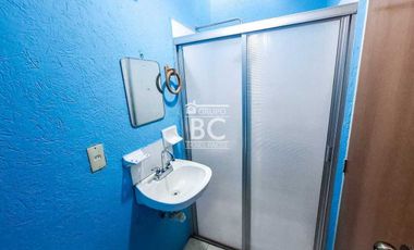 Casa en venta , Parques santa cruz del valle , Tlaquepaque.