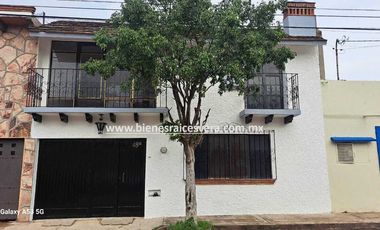 CASA EN RENTA EN TEQUISQUIAPAN COL. ADOLFO LOPEZ MATEOS.  Beli