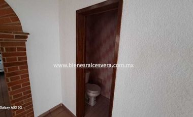 CASA EN RENTA EN TEQUISQUIAPAN COL. ADOLFO LOPEZ MATEOS.  Beli