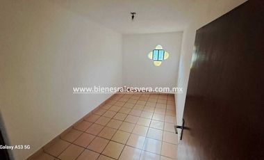 CASA EN RENTA EN TEQUISQUIAPAN COL. ADOLFO LOPEZ MATEOS.  Beli