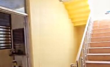 ruang usaha strategis dekat gor manahan