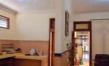 ruang usaha strategis dekat gor manahan