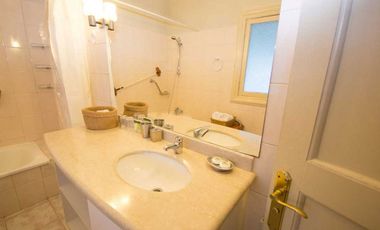 Oportunidad de Inversión En Venta Complejo Turístico HOSTERIA DE LA COLINA, Villarrica