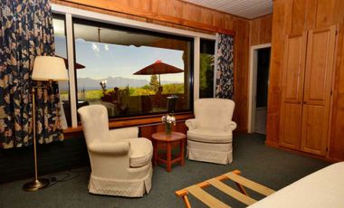 Oportunidad de Inversión En Venta Complejo Turístico HOSTERIA DE LA COLINA, Villarrica